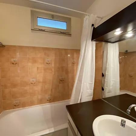 Climatisé Avec Jardin En Front De Mer, Proche Commerces, Garage Fermé - Fr-1-100-334 Appartamento